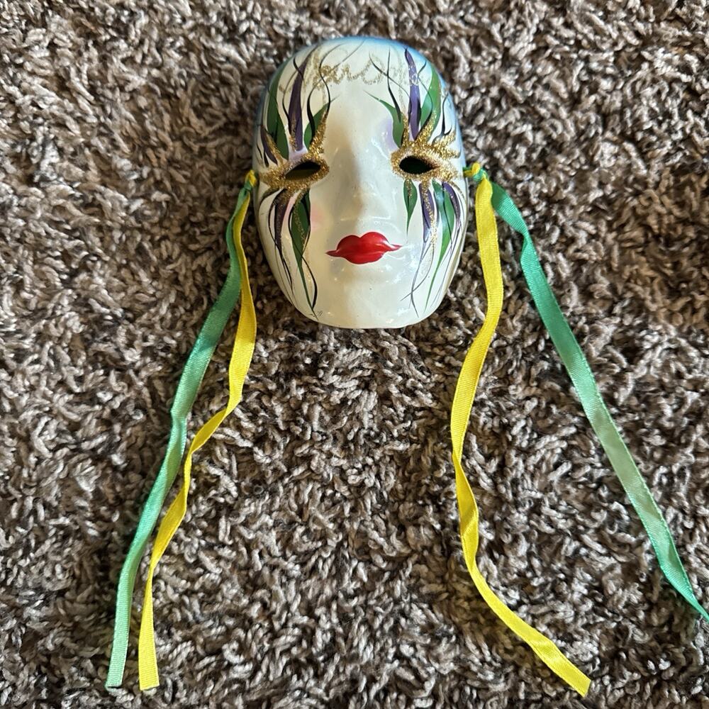 Porcelain New Orleans Mardi Gras Collectors Mask Paint and Gold Glitter 5X3X2